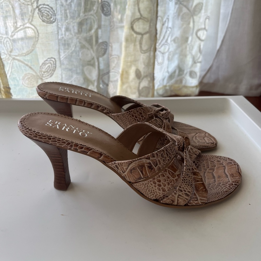 Franco Sarto Brown Croc-Embossed Women's Heels